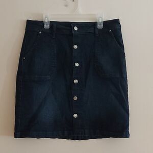 Kensie button up denim skirt sz. M